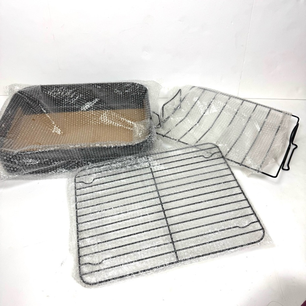 Nonstick Black Roasting Pan with Rack - 16 Inch Rectangular Dishwasher Safe - Picture 2 of 5